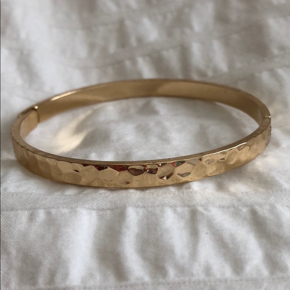 Gold bangle bracelet